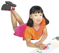 girl drawing